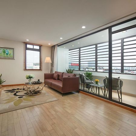 Hb Serviced Apartment - 121B Quan Hoa Ханой Екстериор снимка