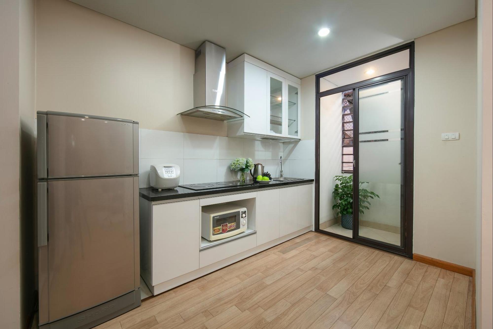 Hb Serviced Apartment - 121B Quan Hoa Ханой Екстериор снимка